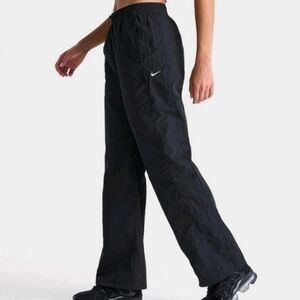 Nike Women's Black Athletic Windrunner Pants Sz Xl